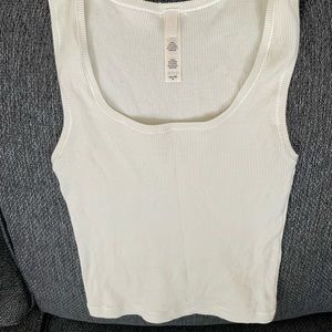 Skims ribbed tank